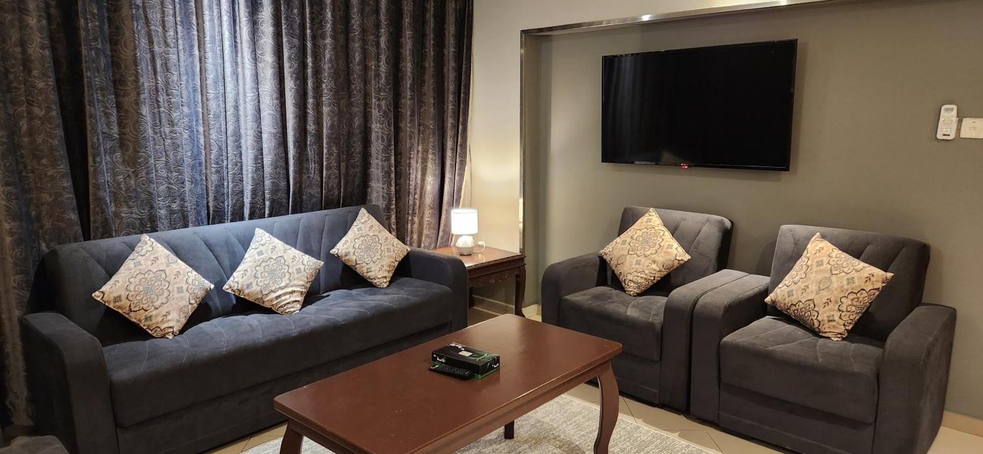 Almeswari Suites Al Baha Екстериор снимка
